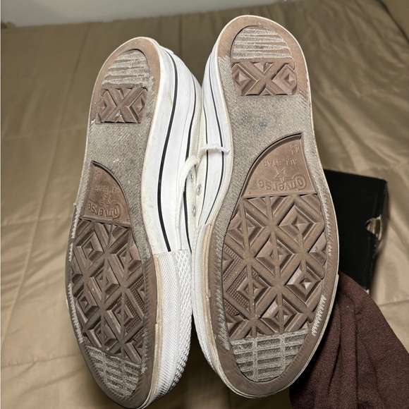 Converse Women's Classic White High-Tops - Picture 3 of 3